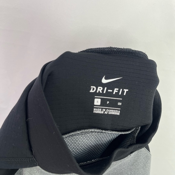 NIKE DRI- FIT Black and Gray Performance Hoodie Size Small - Picture 6 of 8